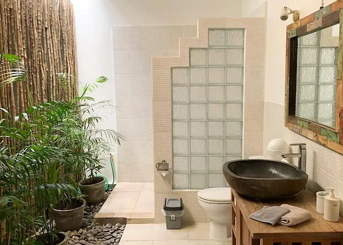 Villa Dharma 2 Bedrooms In Seminyak (Bali)