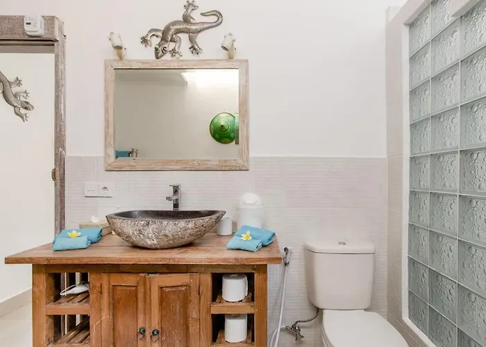 Dharma 2 Bedrooms In * Seminyak (Bali)