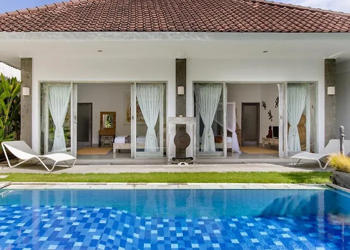 Dharma 2 Bedrooms In Villa Seminyak (Bali)